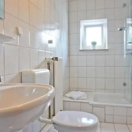 فندق Schultheiss 4*