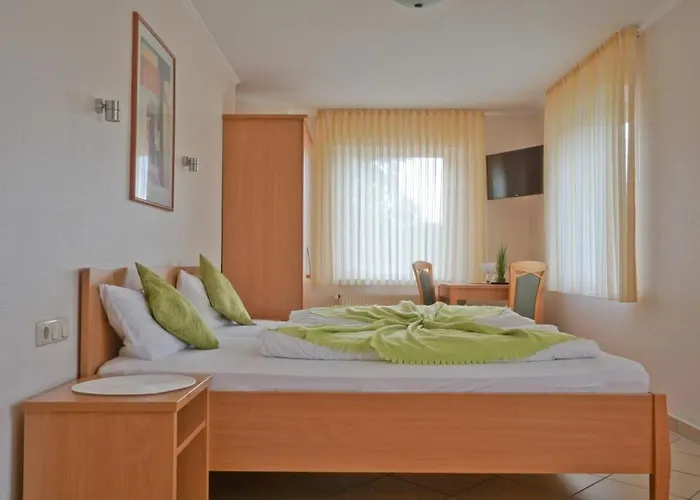 Schultheiss 4* Hamelin